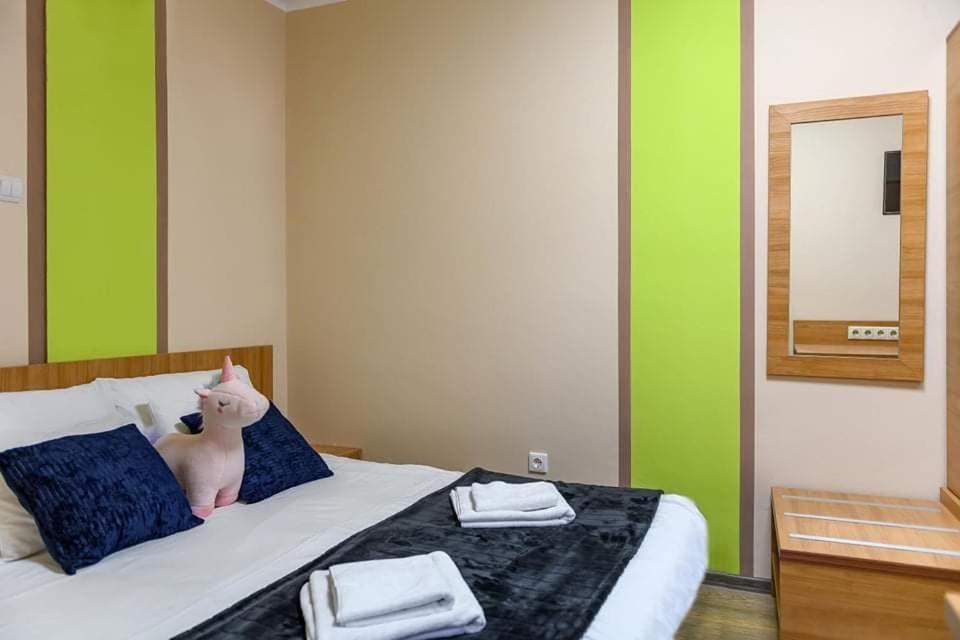 Wandorf 125 Apartman Sopron Bagian luar foto