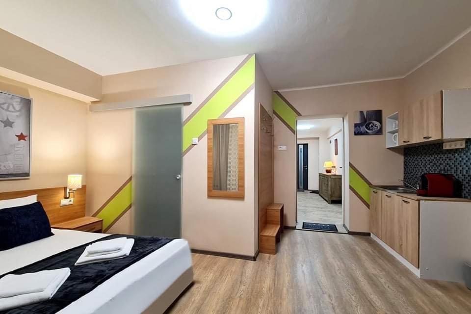 Wandorf 125 Apartman Sopron Bagian luar foto