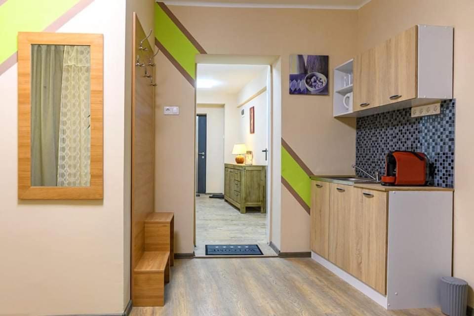 Wandorf 125 Apartman Sopron Bagian luar foto